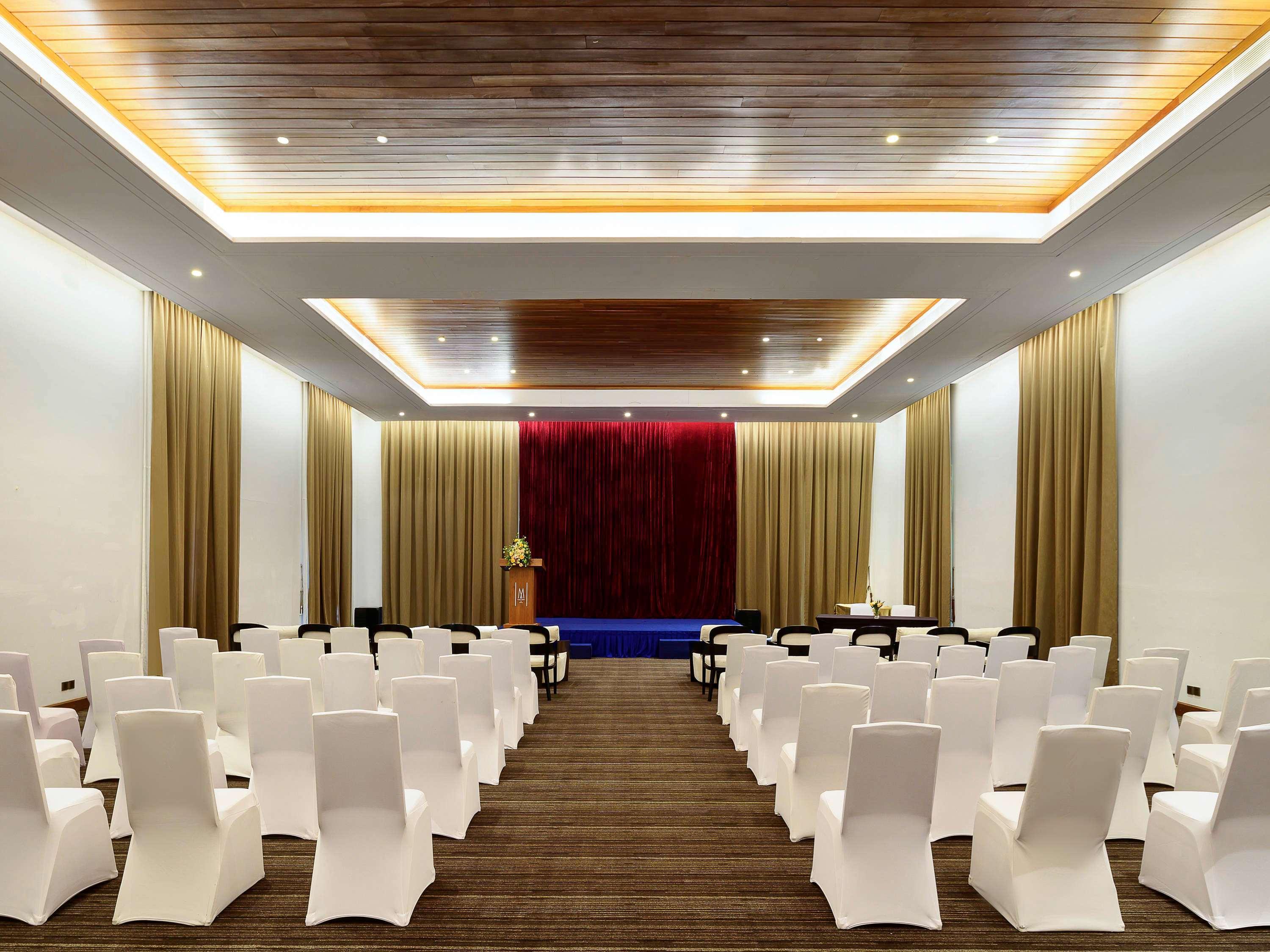 The Lake Garden Hotel Nay Pyi Taw - Mgallery Collection Naypyidaw Bagian luar foto